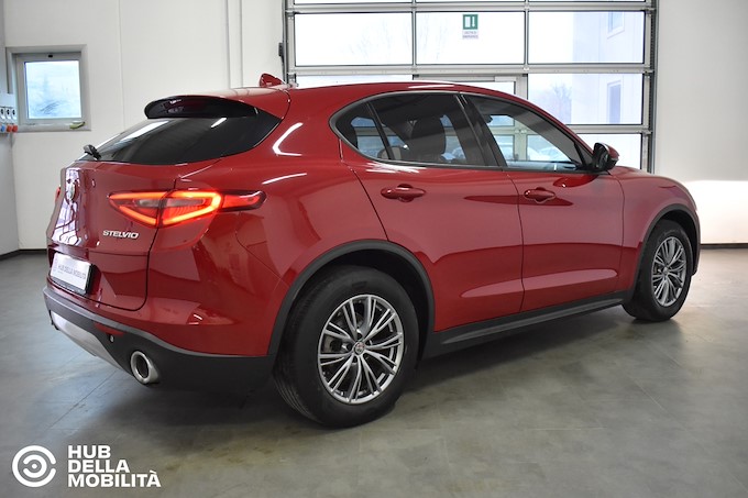 ALFA ROMEO Stelvio 2.2 Turbodiesel 190 CV AT8 Q4 Business